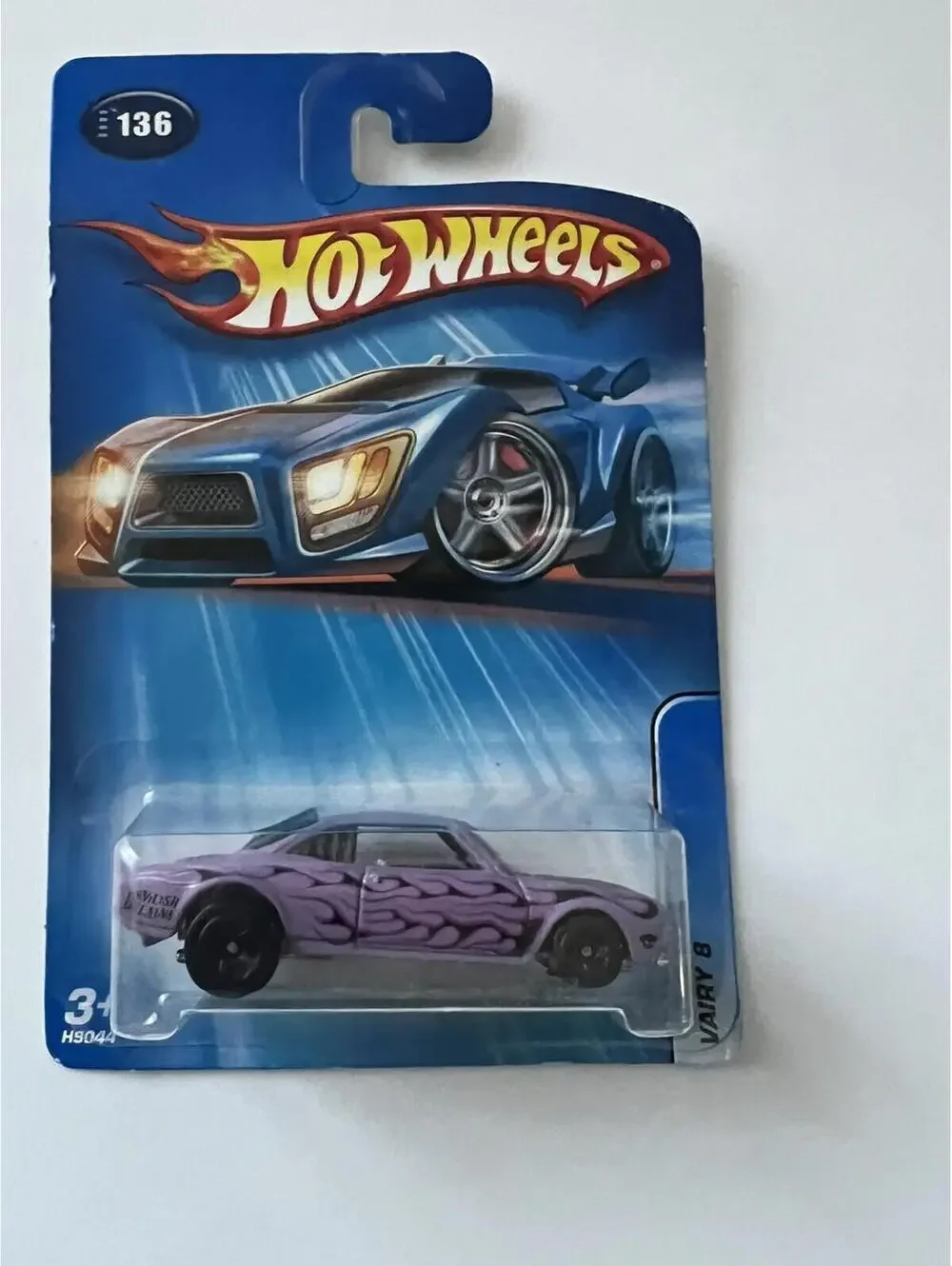 Hot Wheels 2005 Vairy 8 GM 136 Diecast Metal Car Lavender Flames Mattel H9044
